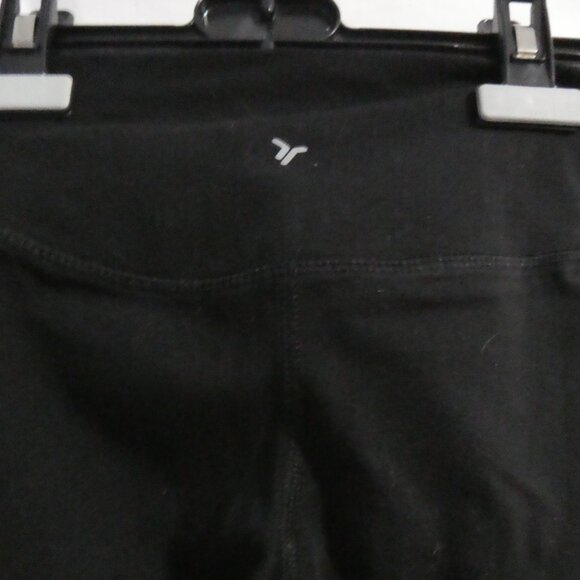 OLD NAVY ACTIVE - Powerchill | small 6-7 years | Black Go-Dry Leggings - Picture 11 of 16